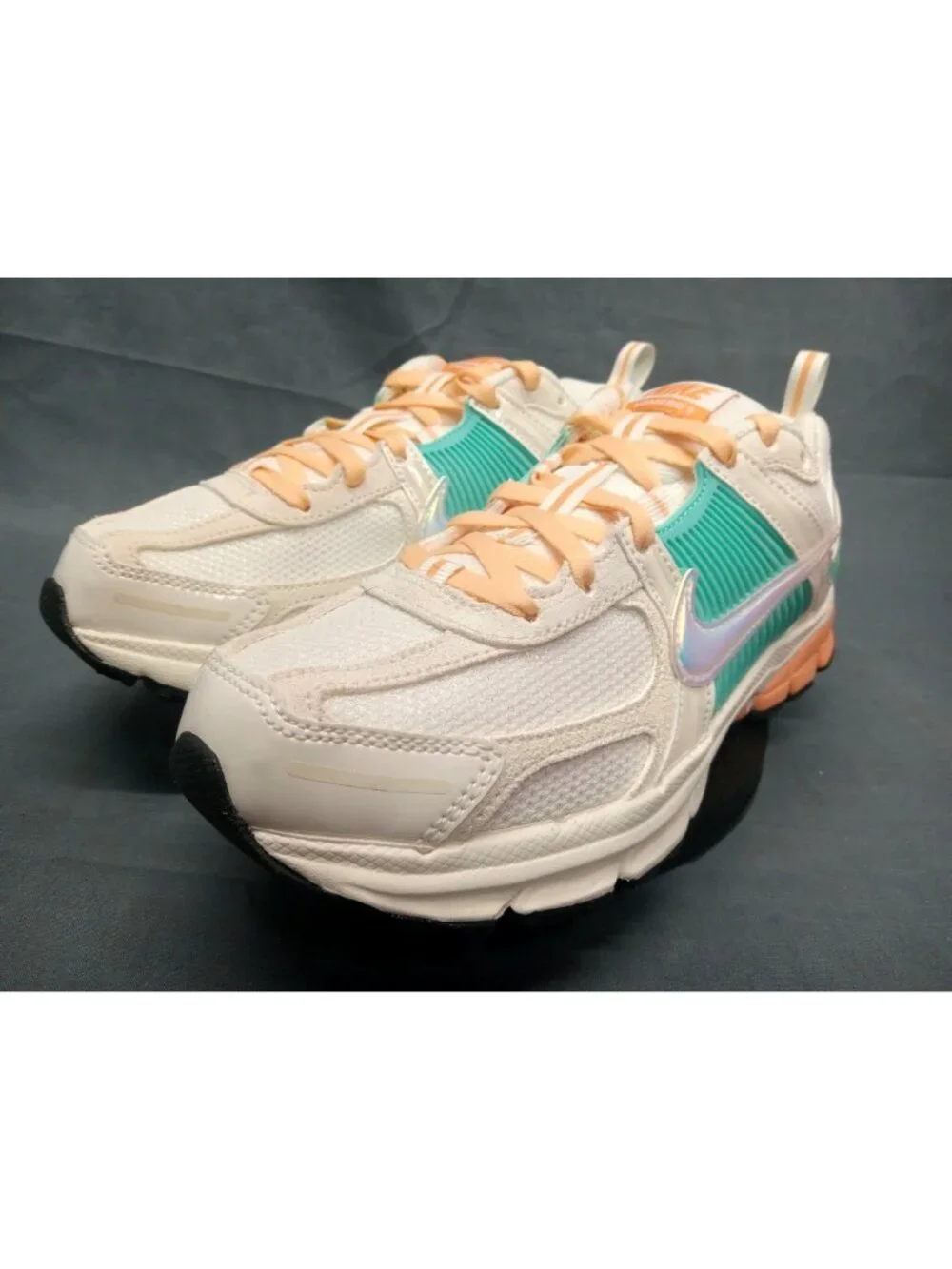 Nike Vomero 5 BG (GS) Sneakers Sail Orange Chalk Blue Boys Size 7 NEW NO BOX!
